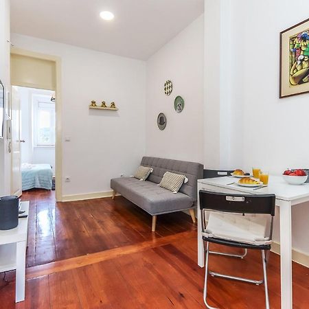 Vita Portucale ! Stylish Apartment Campo Ourique Lisabona Exterior foto