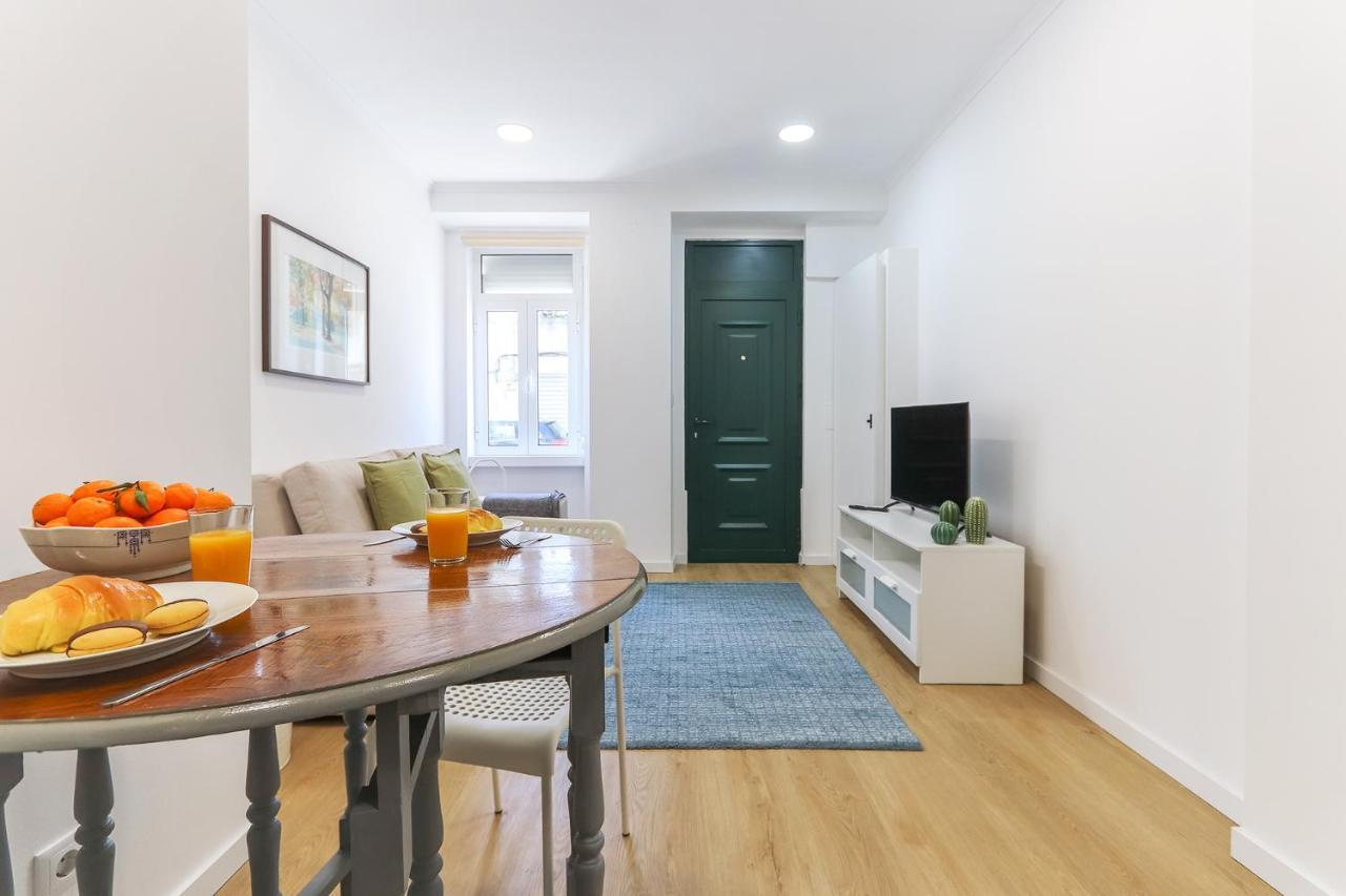 Vita Portucale ! Stylish Apartment Campo Ourique Lisabona Exterior foto