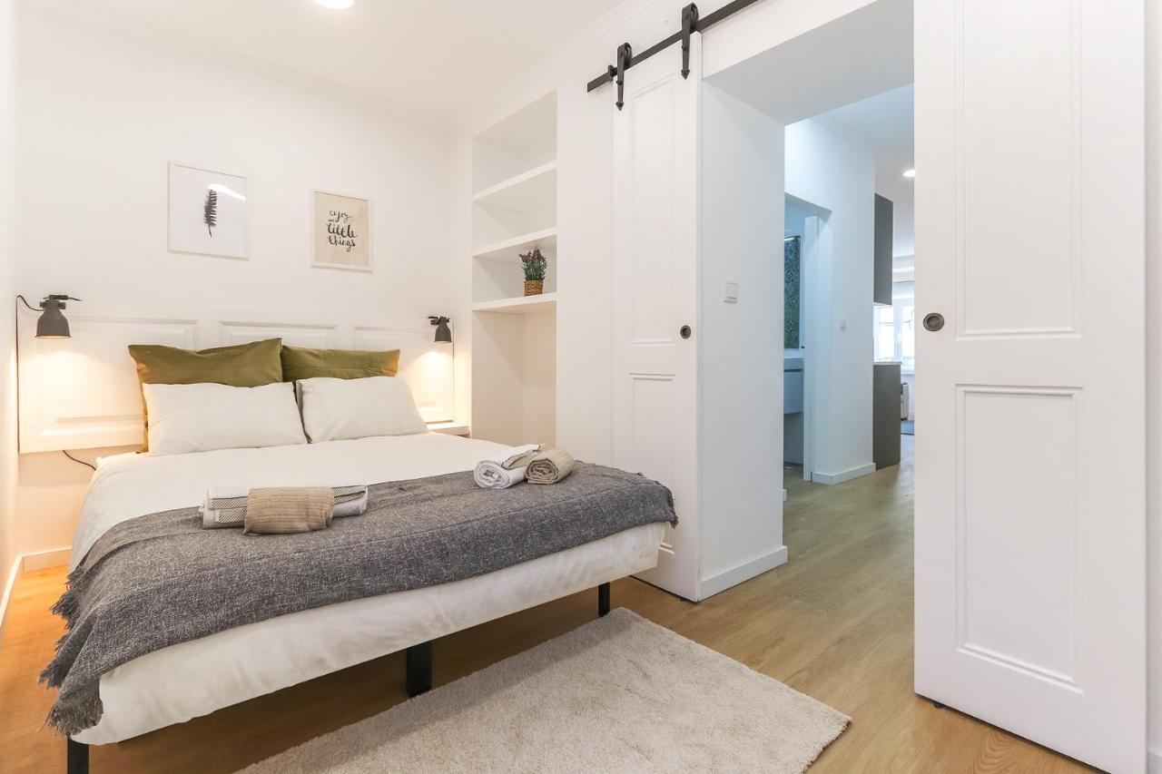 Vita Portucale ! Stylish Apartment Campo Ourique Lisabona Exterior foto