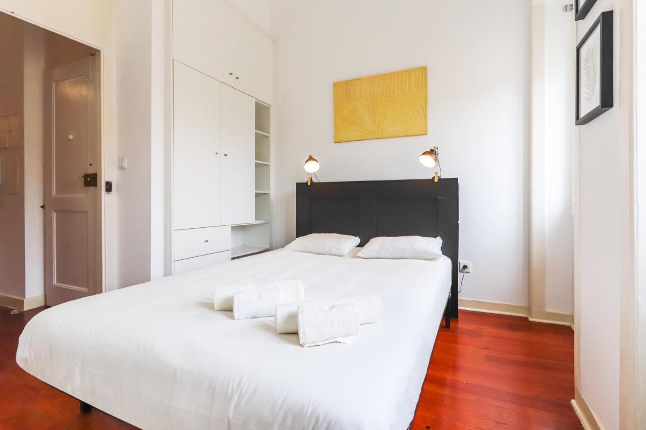 Vita Portucale ! Stylish Apartment Campo Ourique Lisabona Exterior foto