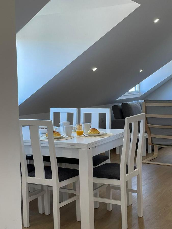 Vita Portucale ! Stylish Apartment Campo Ourique Lisabona Exterior foto