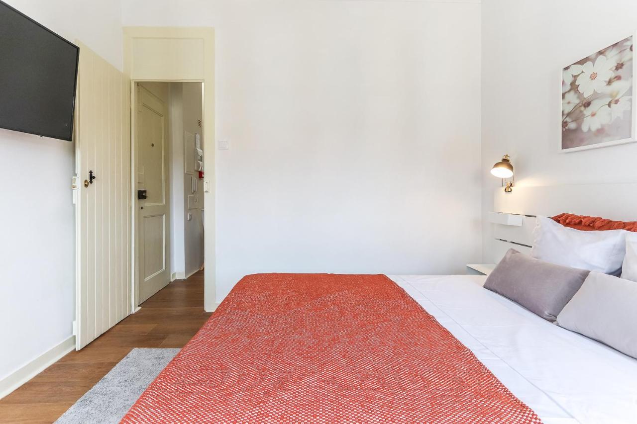 Vita Portucale ! Stylish Apartment Campo Ourique Lisabona Exterior foto