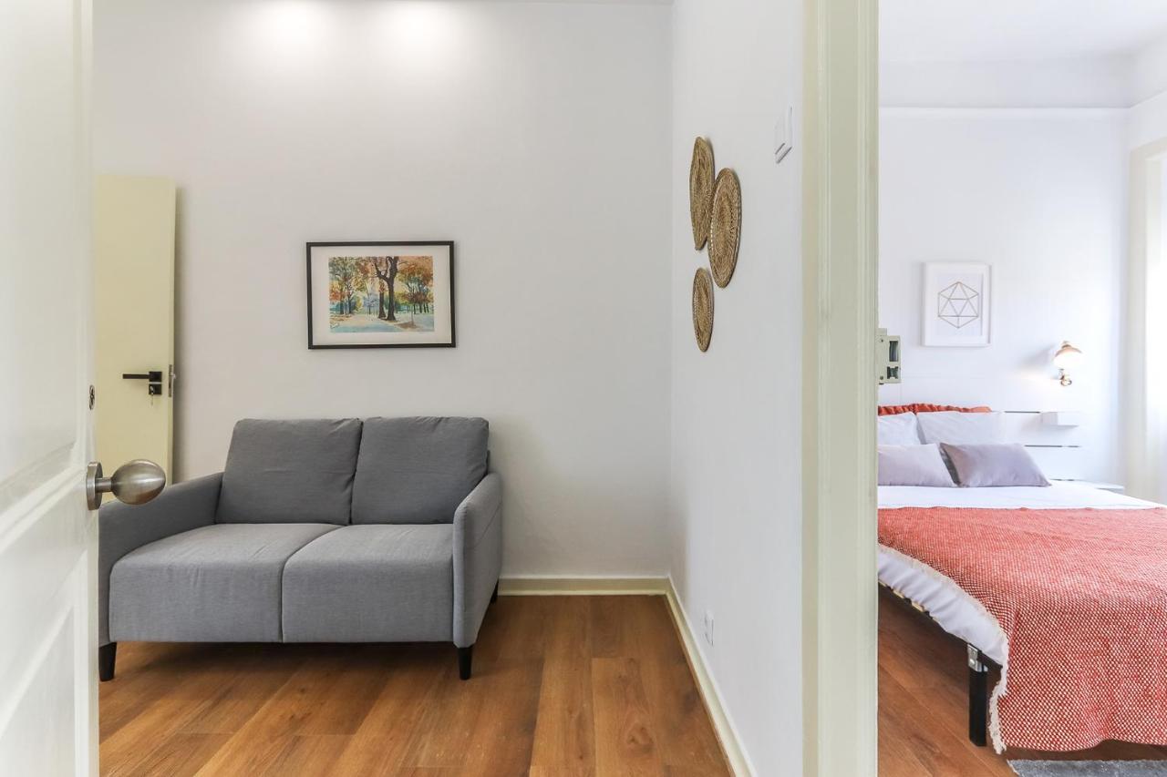 Vita Portucale ! Stylish Apartment Campo Ourique Lisabona Exterior foto