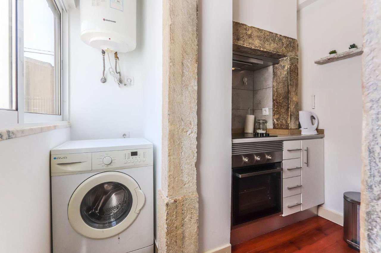 Vita Portucale ! Stylish Apartment Campo Ourique Lisabona Exterior foto